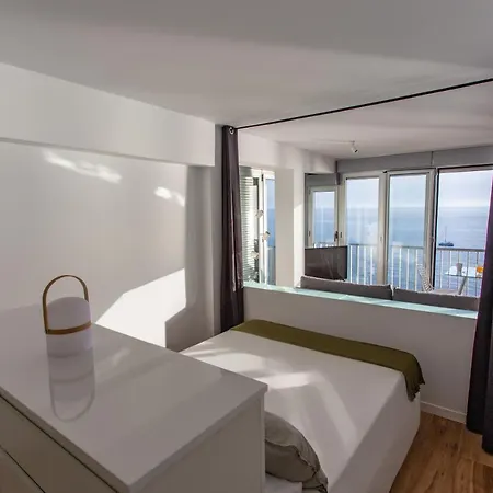 Panoramic Sea Views شقة *