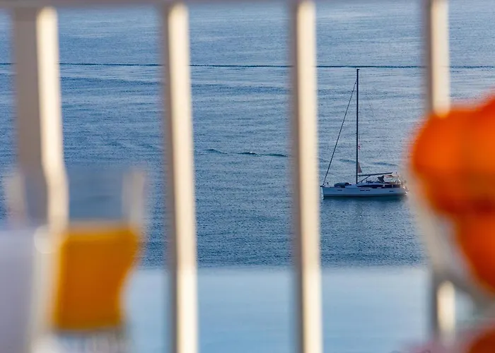 Panoramic Sea Views Apartmán *